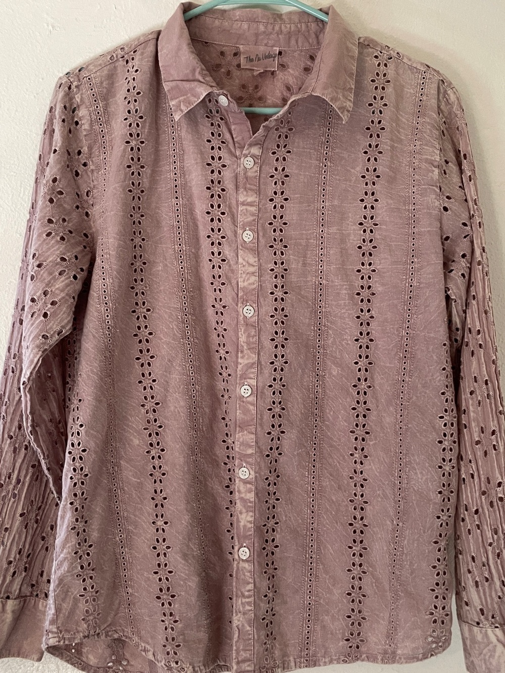 The Nu Vintage Lavender Boho Eyelet Embroidered Button Up Shirt M